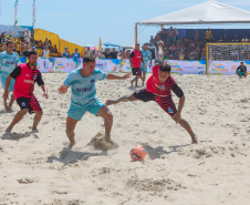 Futebol das Estrelas com ídolos paranaenses marca início do calendário esportivo no Litoral
