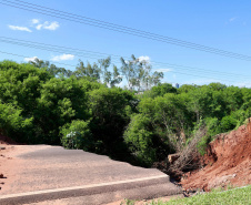 Obra emergencial vai recuperar trecho da PR-323 em Umuarama 