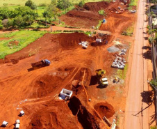 Drenagem e terraplenagem marcam avanço das obras do Viaduto da PUC em Londrina