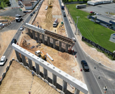 DER VIADUTO DO BRADESCO