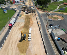 DER VIADUTO DO BRADESCO