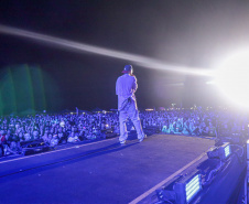 SHOW