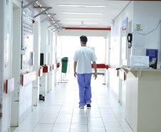 MÉDICOS