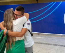 Embarque dos alunos do programa Ganhando o Mundo.
