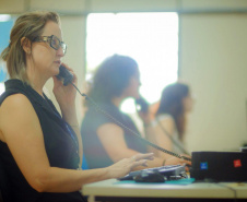 UEPG atende população de Ponta Grossa sobre dengue em call center