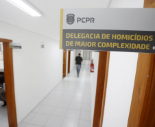  Taxa de homicídios cai 31% em uma década no Paraná, maior redução do Sul do Brasil.