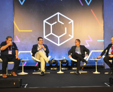 Com aumento de investimentos em ciência, lideranças reconhecem o  papel do governo para o desenvolvimento estadual