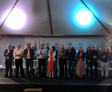 Governo do Estado assina ordem de serviço para maternidade de Reserva