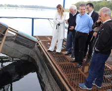 O governador em exercício Darci Piana recebeu o ministro da Pesca e Aquicultura, André de Paula, em uma visita a produtores de tilápia em Alvorada do Sul e Bela Vista do Paraíso, na região Norte do Paraná, nesta segunda-feira (15). 