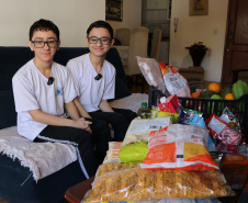 EDUCAÇÃO - ALIMENTAÇÃO DOMICILIAR  - ATENDE 800 ALUNOS