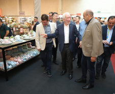 FEIRA LOUÇA