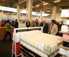 FEIRA LOUÇA