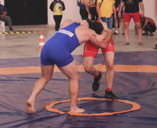 PARANÁ COMBATE -  A principal competição de artes marciais do Estado começou no dia 11 e segue até este domingo (15). Foi quarta edição o evento