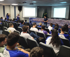 PORTO ESCOLA REALIZA VISITA INCLUSIVA