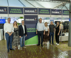 Pavilhão científico encanta visitantes e abre Paraná Faz Ciência na UEM