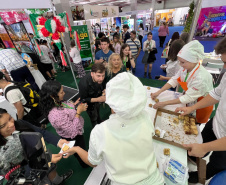No Paraguai, Paraná atrai turistas e negócios na Fitpar 2024