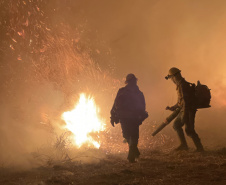 Curso de resposta a desastres prepara bombeiros do Paraná.