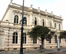  MIS-PR apresenta a exposição multissensorial "Desver", de Ivana Cassuli e Marcelo Borges Eggers