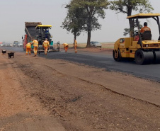 Rodovia entre Palotina e Toledo recebe serviços de conservação do pavimento