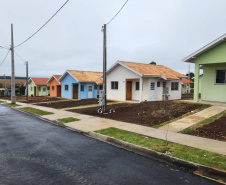 COHAPAR Entrega de moradias em Coronel Domingos Soares