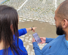 SANEPAR REGISTRO VAZAMENTOS NA RUA