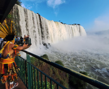 Parque Nacional do Iguaçu é o 6º destino mais pesquisado e desejado do mundo, conforme dados do Google