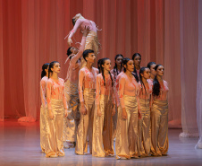 Escola de Dança Teatro Guaíra convida o público para o espetáculo  “Crisálida”