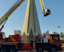 Plataformas mecânicas de 54 metros completam 5 anos de operação no CBMPR