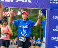 Circuito Corrida de Rua Sanepar e homenagens aos empregados marcam os 25 anos de certificação ISO 14.001 de Foz do Iguaçu
