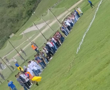 Lançando sonhos: alunos de Campo Magro Conquistam pódio com foguete de garrafas pet