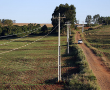 População que vive no campo conta com 20 mil km de novas redes elétricas 