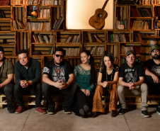 Palcos Sunset terão mais de 48 shows gratuitos de artistas paranaenses no Verão Maior Paraná