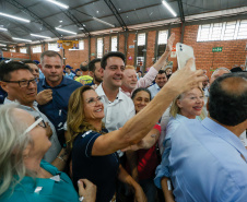 DOIS VIZINHOS