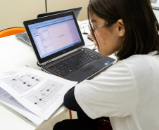 SEED SENAI AMPLIAM CURSOS TECNICOS