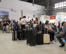 Paranaguá, 27 de dezembro de 2024 - O porto de Paranaguá recebe novo navio com turistas.