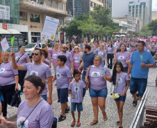 Caminhada marca início do Fevereiro Lilás, mês de conscientização sobre doenças raras 