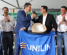 Empresa investe R$ 70 milhões em fábrica de pisos laminados na RMC