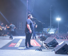 Show de César Menotti e Fabiano no Verão Maior Paraná em Pontal do Paraná
