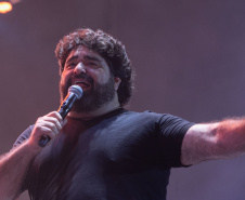 Show de César Menotti e Fabiano no Verão Maior Paraná em Pontal do Paraná