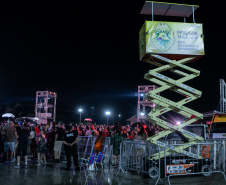 Show de César Menotti e Fabiano no Verão Maior Paraná em Pontal do Paraná