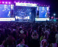 Show de César Menotti e Fabiano no Verão Maior Paraná em Pontal do Paraná