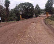 DER PAVIMENTAÇÃO PR 239 