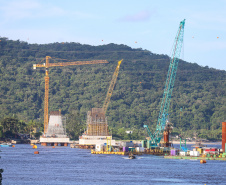 Moradores e comerciantes comemoram progresso das obras da Ponte de Guaratuba