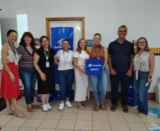 Sanepar entrega materiais de educação ambiental sobre bacias hidrográficas em Colombo