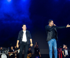 SHOW JOÃO NETO E FREDERICO
