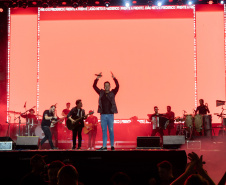 SHOW JOÃO NETO E FREDERICO