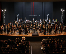 Orquestra Sinfônica encanta moradores de Almirante Tamandaré