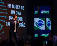 Palestra “DNA inovador para gestão” - Tadeu Barros 
