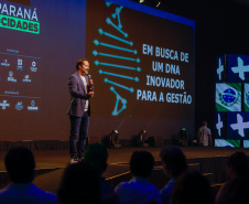 Palestra “DNA inovador para gestão” - Tadeu Barros 