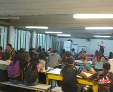 Vai um café com o diretor aí? Estratégia fez  subir para mais de 90% frequência escolar no interior do Paraná 